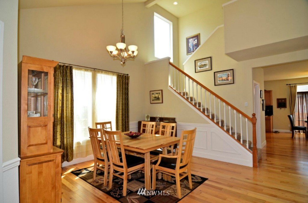6967 Radius Loop Southeast Lacey, WA 98513 - Photo 2 of 15 Gallery Image 2