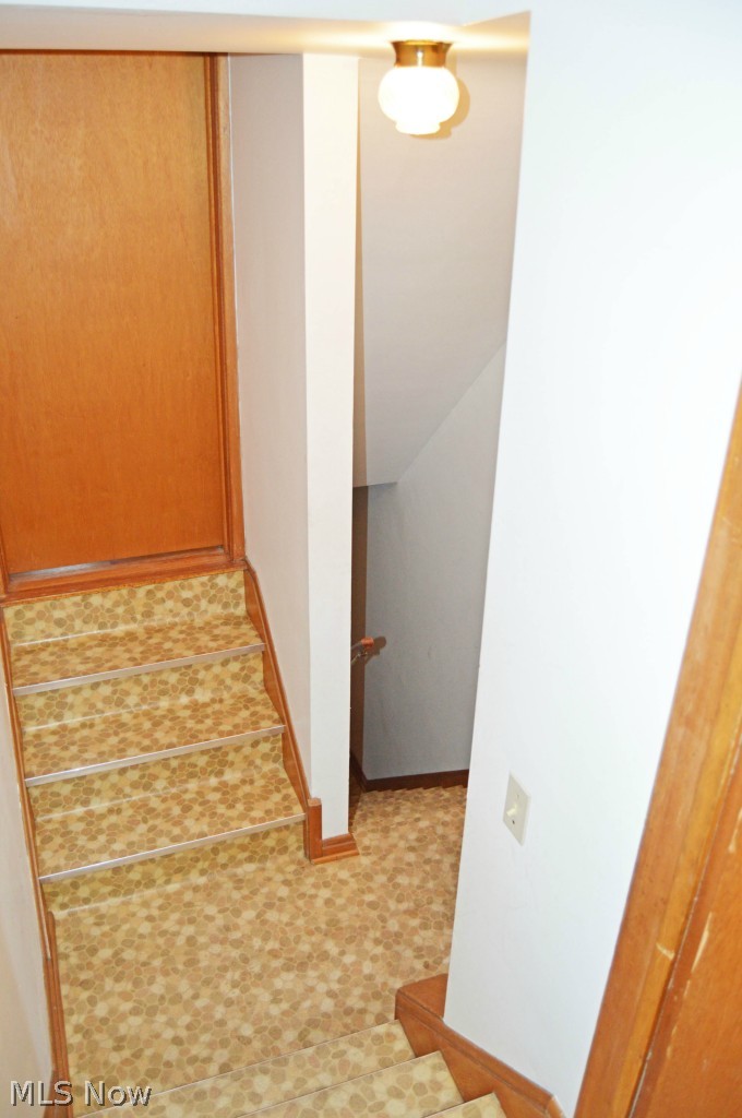 2926 Snow Road Cleveland, OH 44134 - Photo 21 of 25