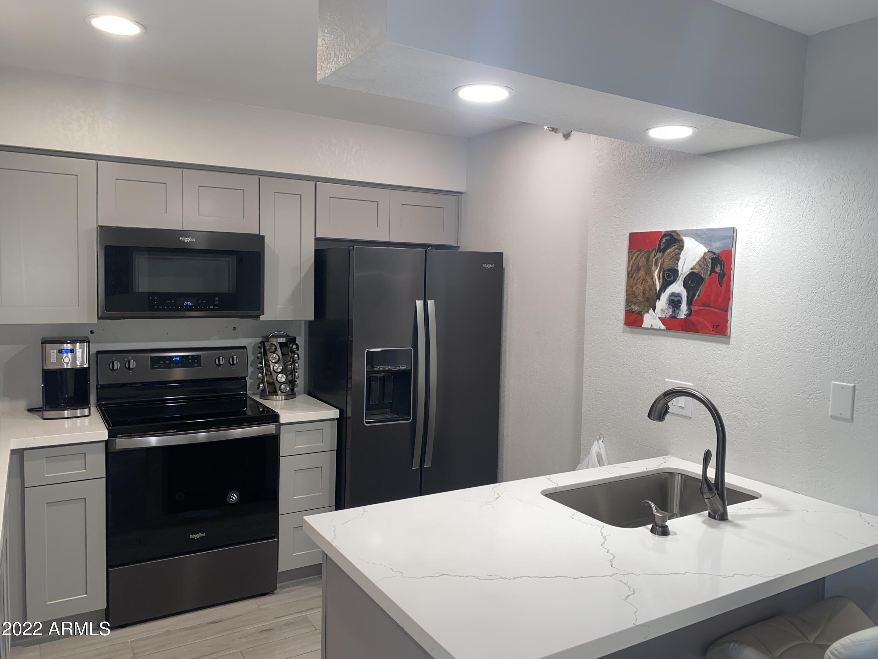 8020 East Thomas Road, Unit 119 Scottsdale, AZ 85251 - Photo 2 of 21 .