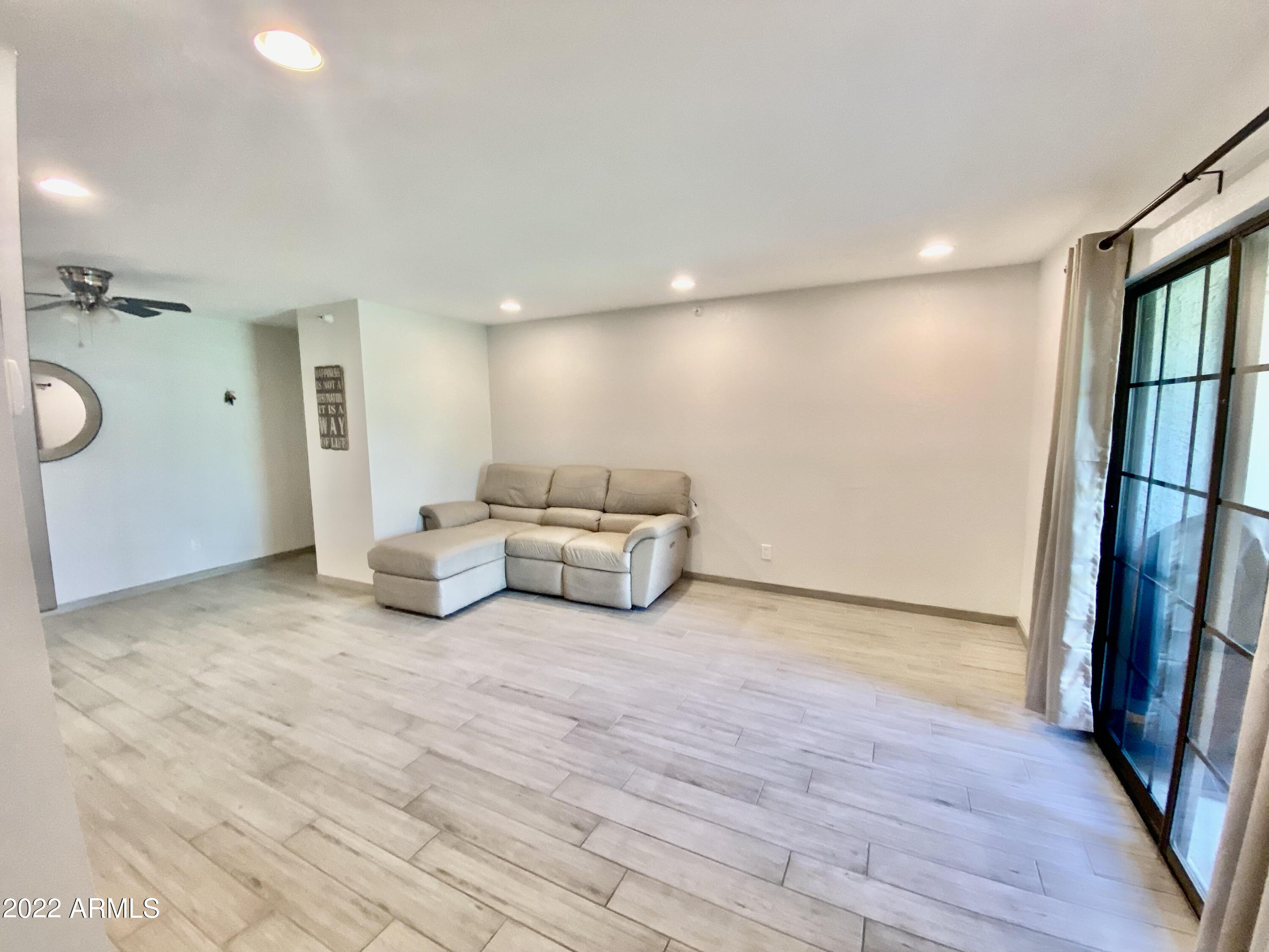 8020 East Thomas Road, Unit 119 Scottsdale, AZ 85251 - Photo 8 of 21 .