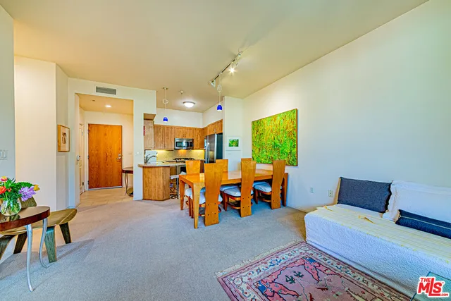 $435,000 | 267 San Pedro Street, Unit 608, Los Angeles, CA 90012