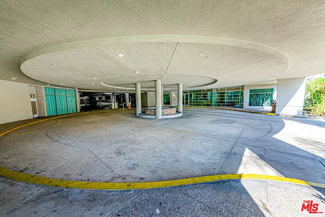 $435,000 | 267 San Pedro Street, Unit 608, Los Angeles, CA 90012