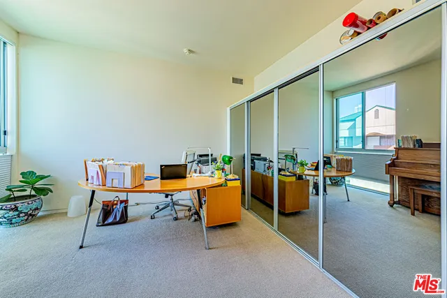 $435,000 | 267 San Pedro Street, Unit 608, Los Angeles, CA 90012