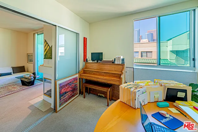 $435,000 | 267 San Pedro Street, Unit 608, Los Angeles, CA 90012