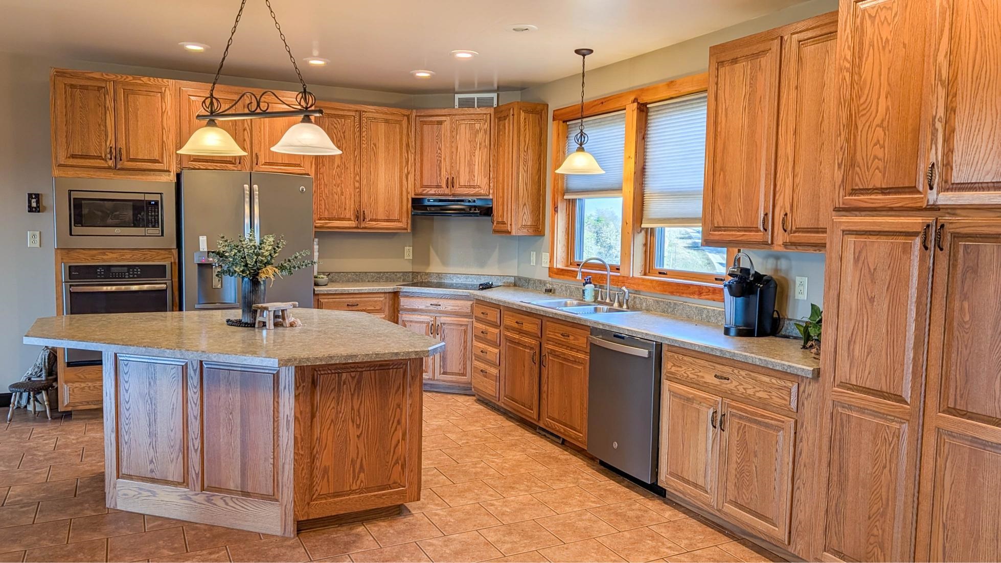 10609 Cadwell Road Cassville, WI 53806 - Photo 14 of 55