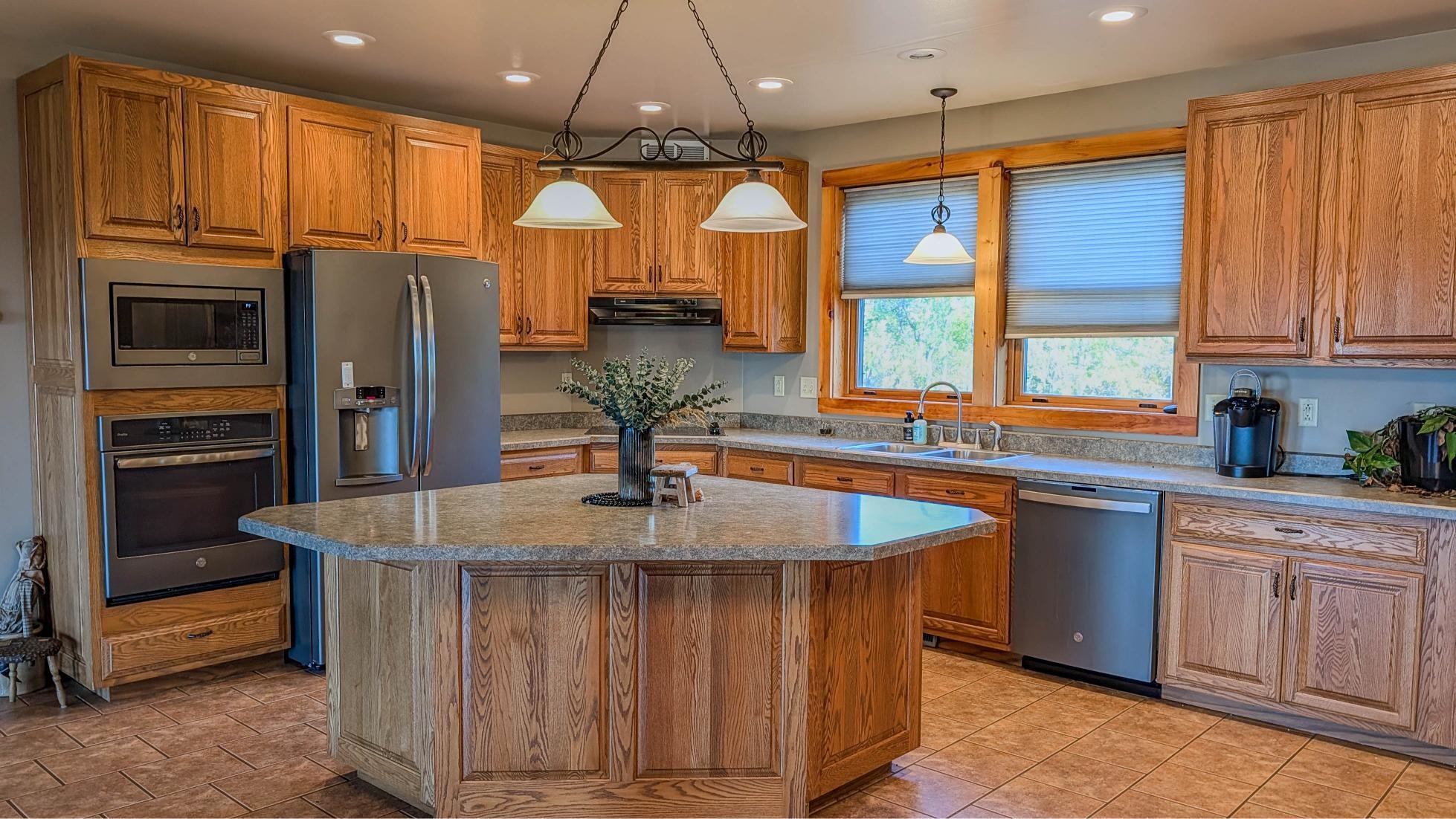 10609 Cadwell Road Cassville, WI 53806 - Photo 15 of 55