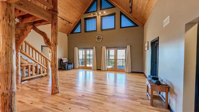 $800,000 | 10609 Cadwell Road, Cassville, WI 53806