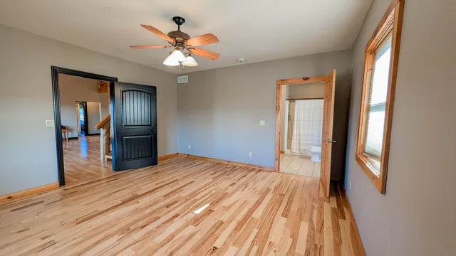 $800,000 | 10609 Cadwell Road, Cassville, WI 53806