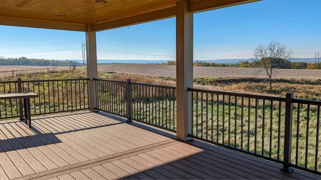 $800,000 | 10609 Cadwell Road, Cassville, WI 53806