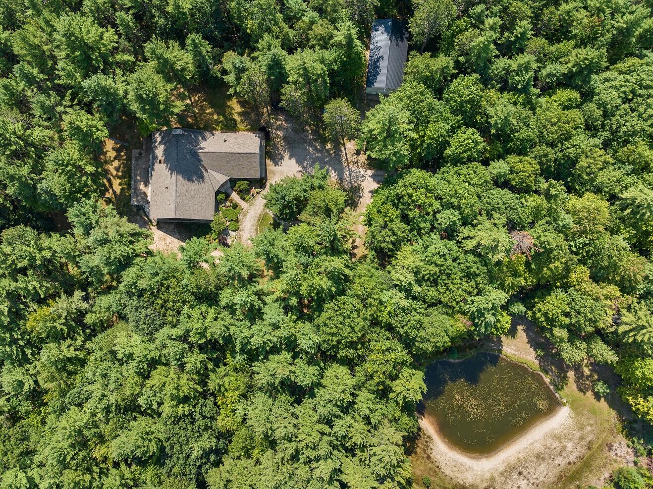 9773 Parke Road Alanson, MI 49706 - Photo 4 of 47 Gallery Image 4