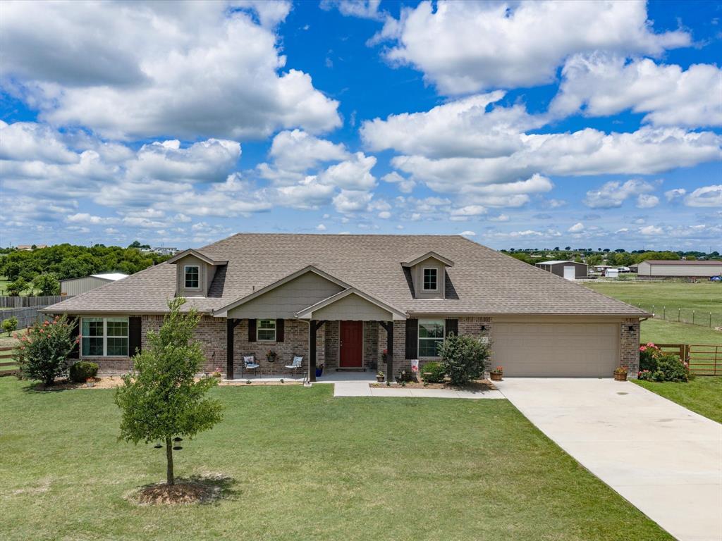 Welcome to 222 Hillcrest Lane, Decatur TX