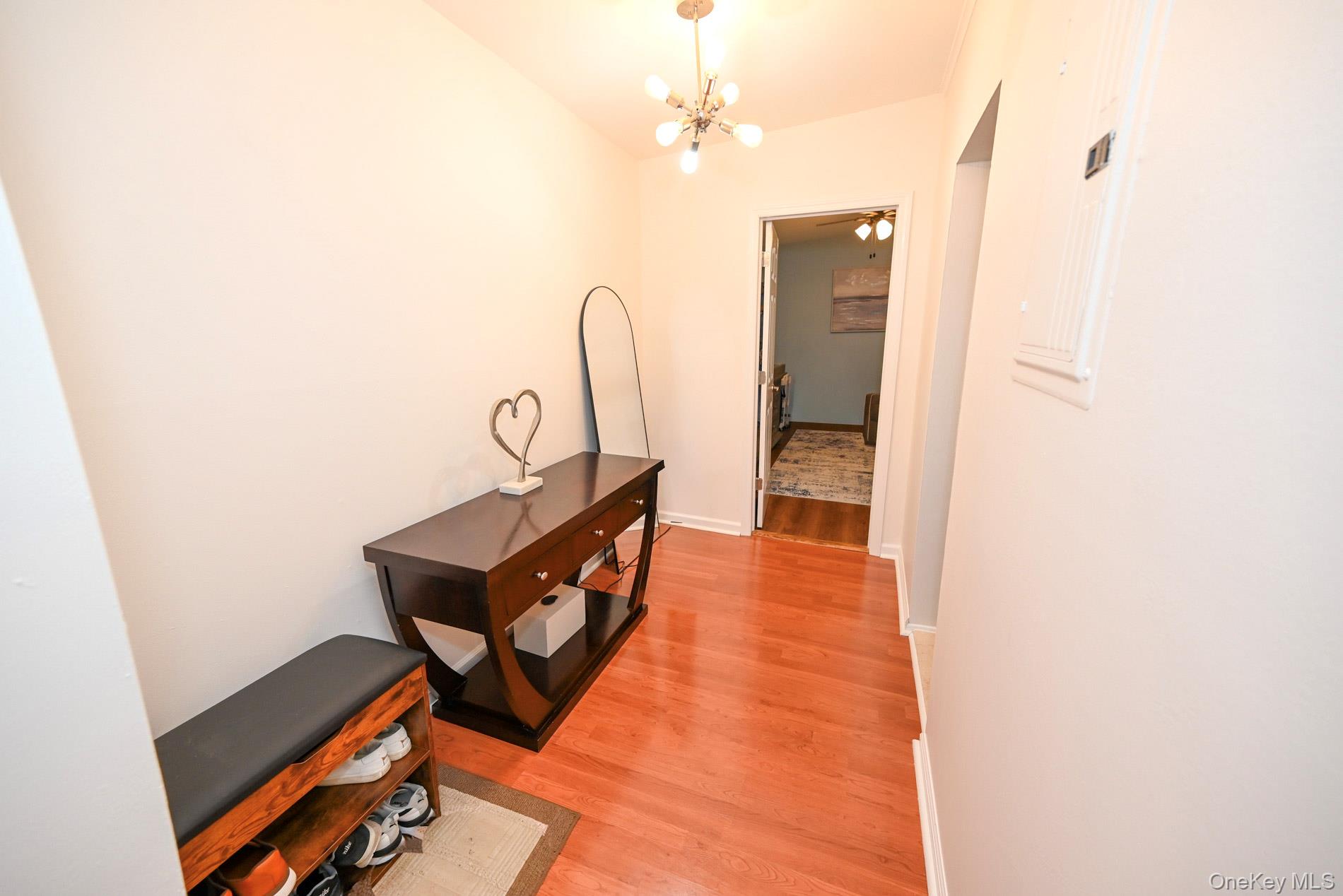 271 North Newbridge Road, Unit 2C Levittown, NY 11756 - Photo 14 of 34