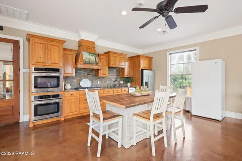 $650,000 | 1701 Squirrel Run Drive, New Iberia, LA 70560