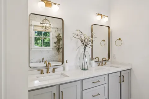 $1,625,000 | 2203 B Hobbs Road, Nashville, TN 37215