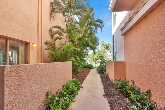 $625,000 | 353 Highway 1, Unit D105, Jupiter, FL 33477