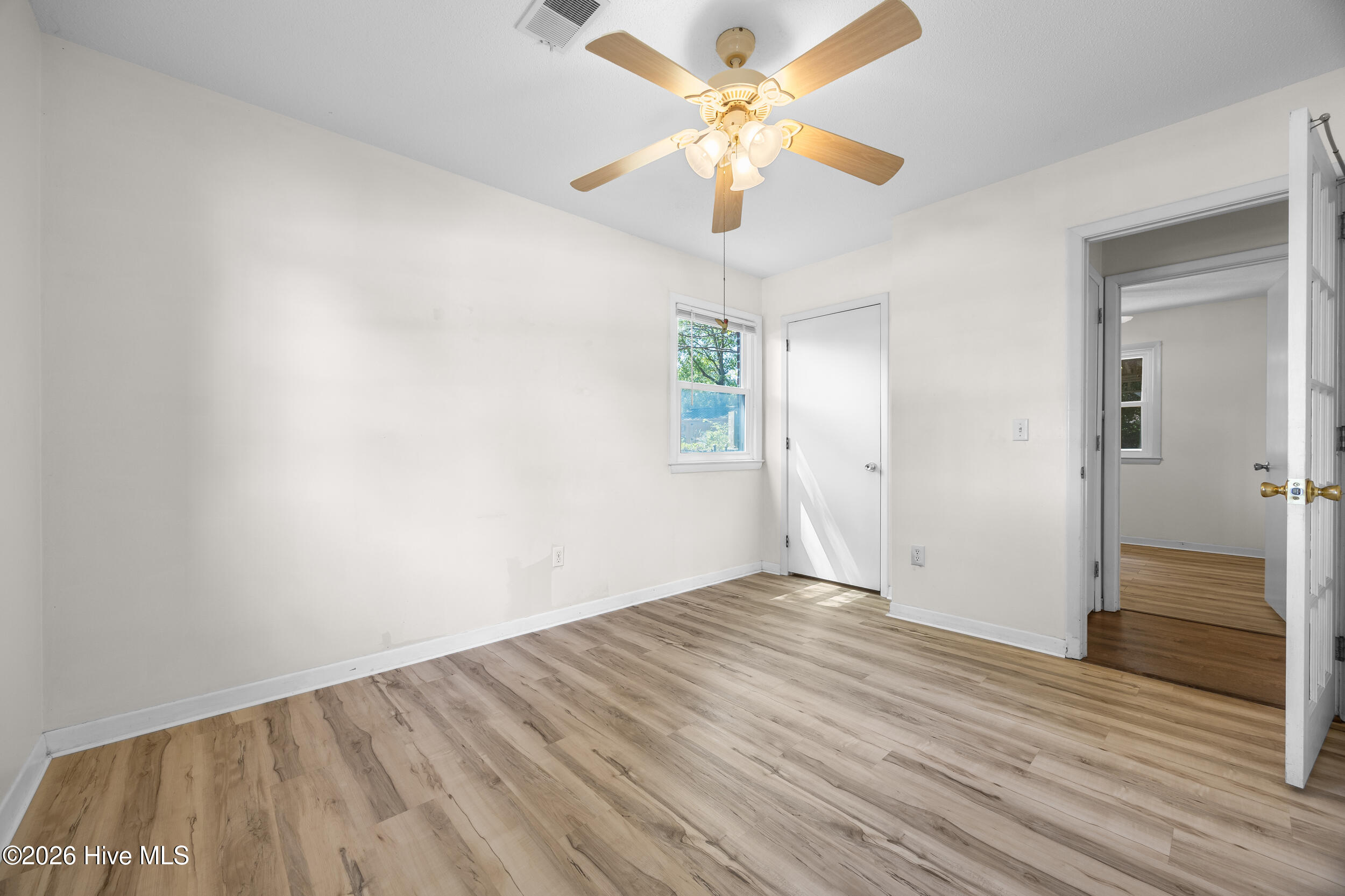 514 Cathay Road Wilmington, NC 28412 - Photo 29 of 44 29_bedroom