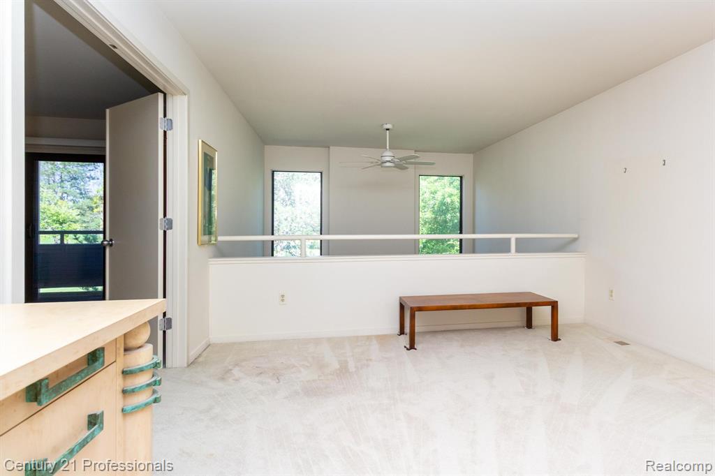 638 Ashley Circle Rochester Hills, MI 48307 - Photo 21 of 45