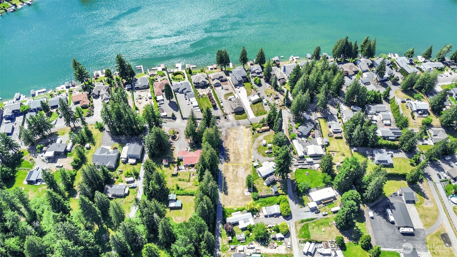 7013 Vandermark Road East Bonney Lake, WA 98391 - Photo 4 of 13