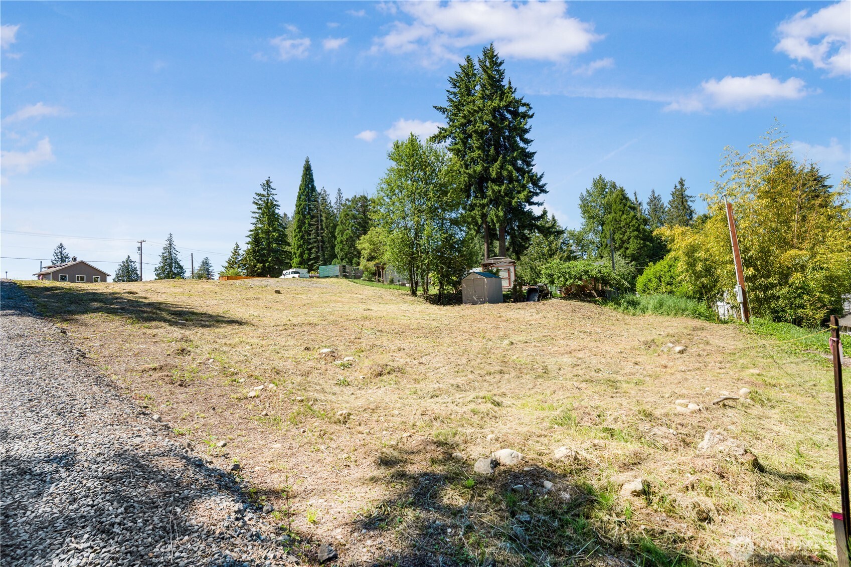 7013 Vandermark Road East Bonney Lake, WA 98391 - Photo 10 of 13