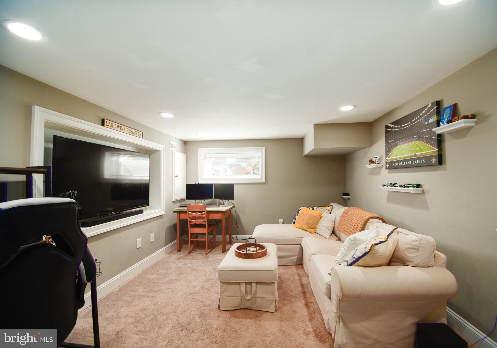 102 Rochester Place Baltimore, MD 21224 - Photo 33 of 50