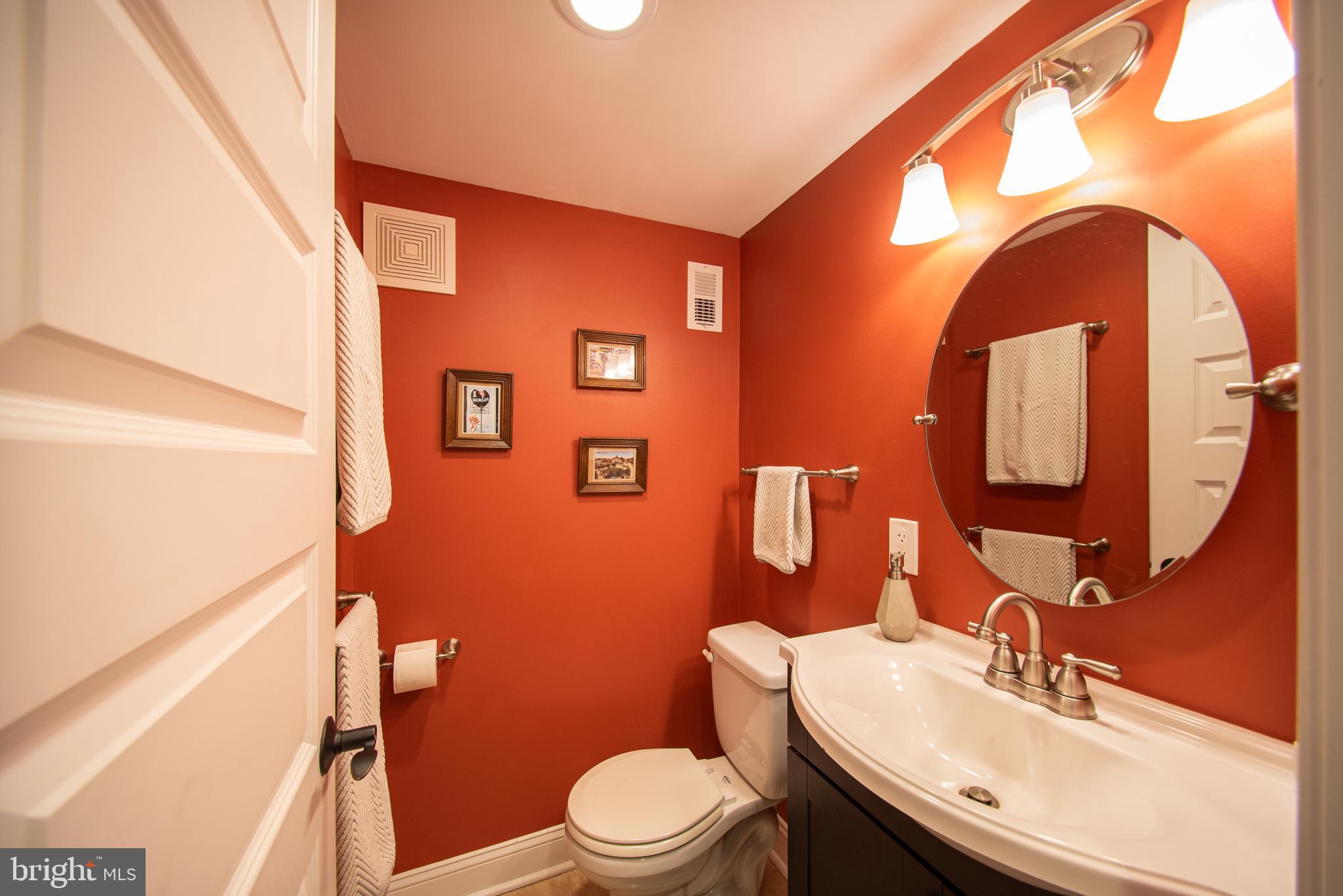 102 Rochester Place Baltimore, MD 21224 - Photo 34 of 50