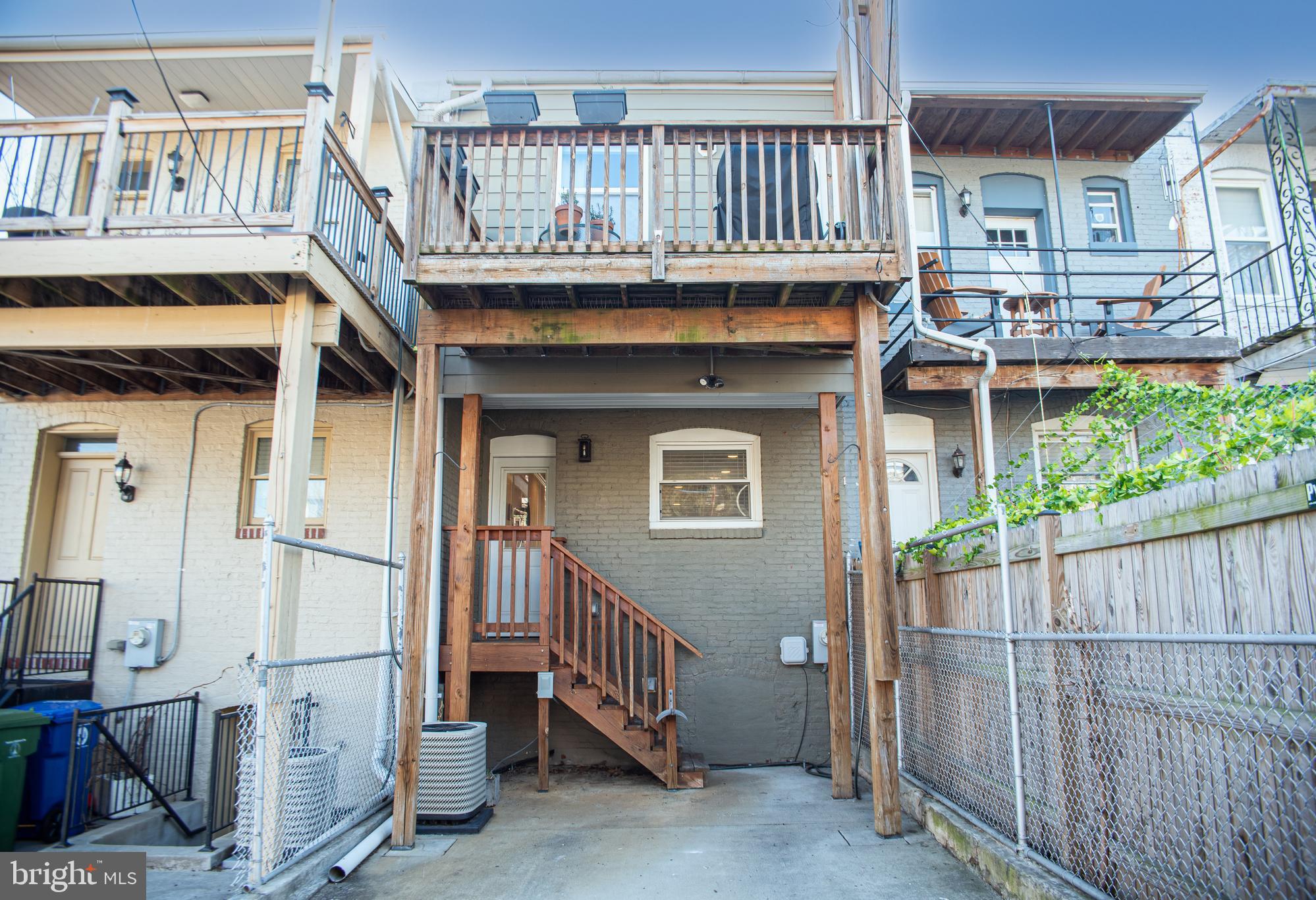 102 Rochester Place Baltimore, MD 21224 - Photo 38 of 50