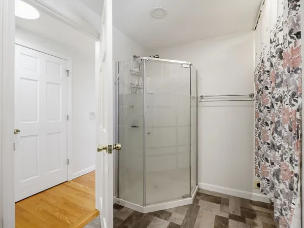 $475,000 | 7 Atlas Street, Worcester, MA 01604