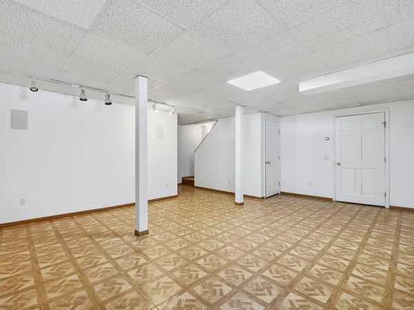 $475,000 | 7 Atlas Street, Worcester, MA 01604