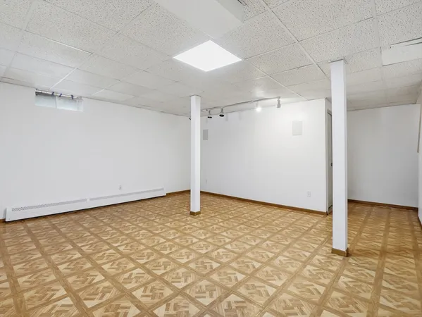 $475,000 | 7 Atlas Street, Worcester, MA 01604