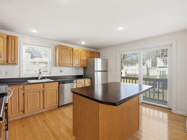 $475,000 | 7 Atlas Street, Worcester, MA 01604