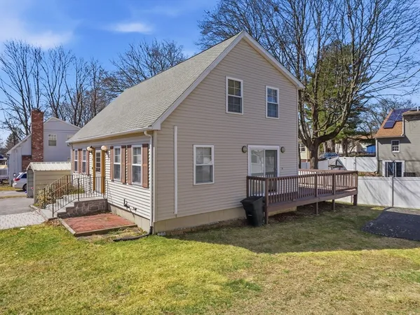 $475,000 | 7 Atlas Street, Worcester, MA 01604