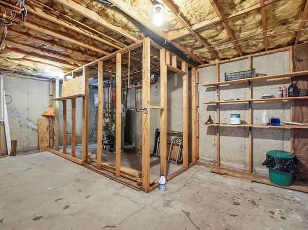 $475,000 | 7 Atlas Street, Worcester, MA 01604