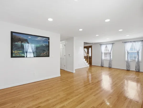 $475,000 | 7 Atlas Street, Worcester, MA 01604