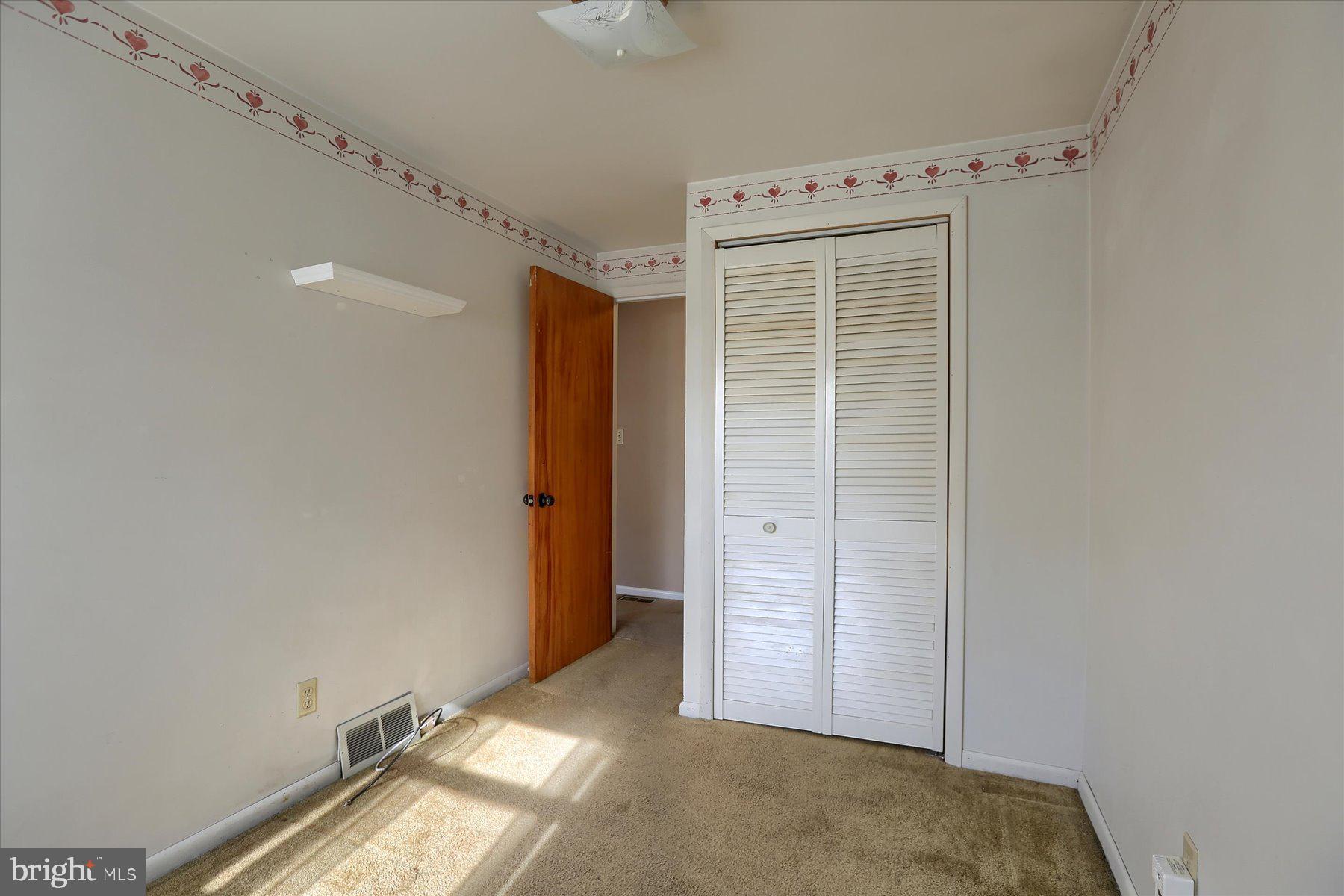 30 Sharon Road Enola, PA 17025 - Photo 15 of 27 Gallery Image 15