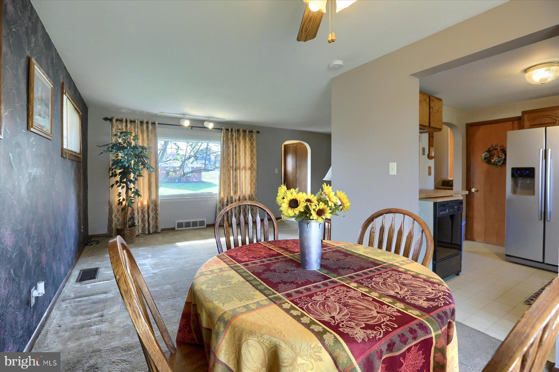 30 Sharon Road Enola, PA 17025 - Photo 7 of 27 Gallery Image 7