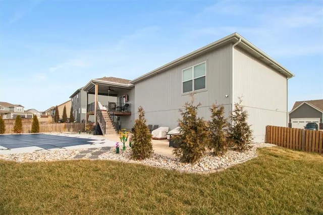 $465,000 | 1907 Owen Drive, Pleasant Hill, MO 64080