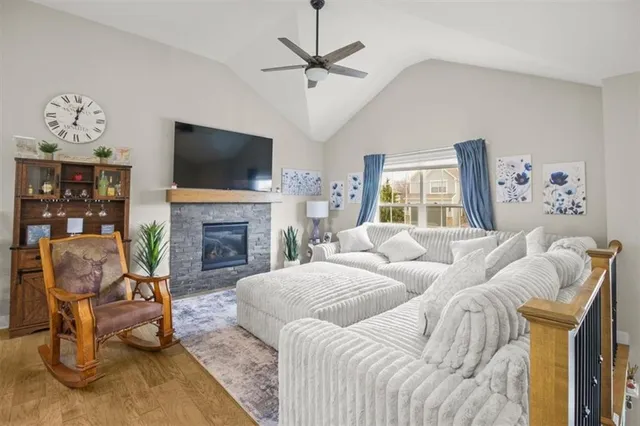 $465,000 | 1907 Owen Drive, Pleasant Hill, MO 64080