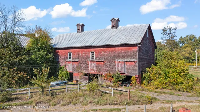 view of balcony with wooden floor
