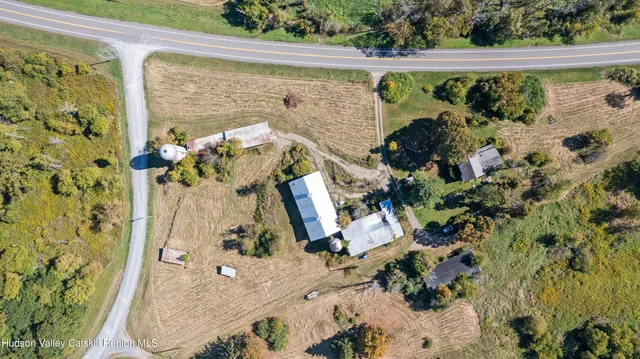 a view of a terrace with sitting area