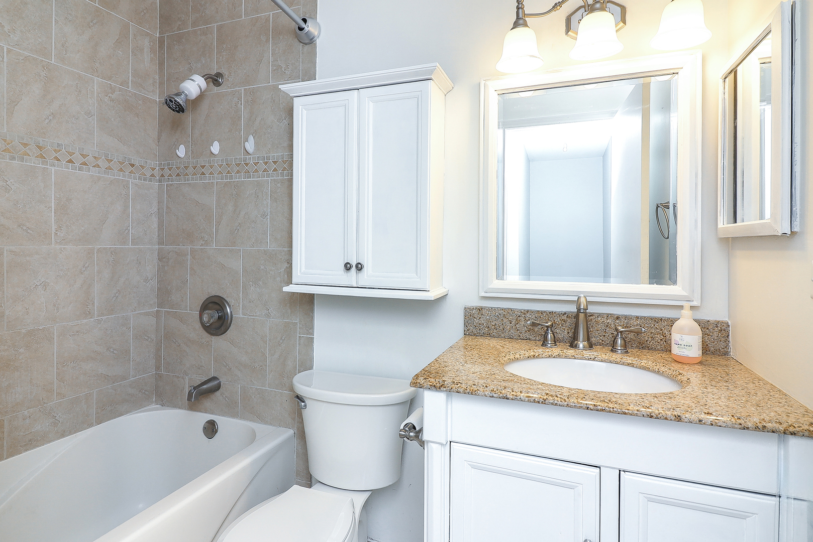 419 Sidney Avenue, Unit C Glendale Heights, IL 60139 - Photo 13 of 14