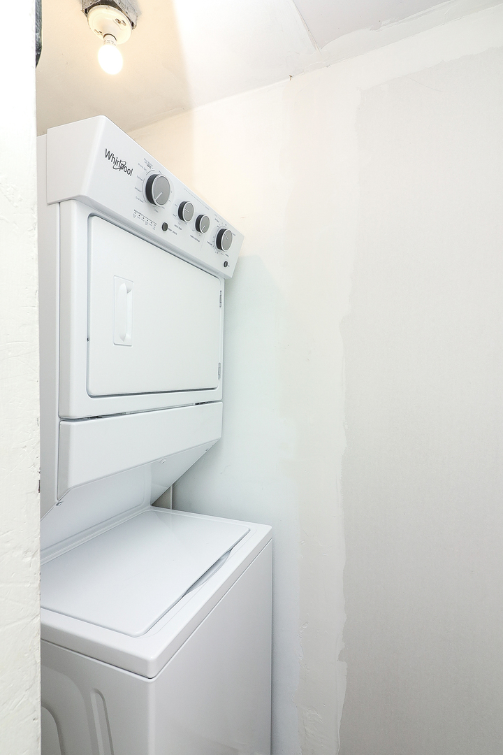 419 Sidney Avenue, Unit C Glendale Heights, IL 60139 - Photo 10 of 14