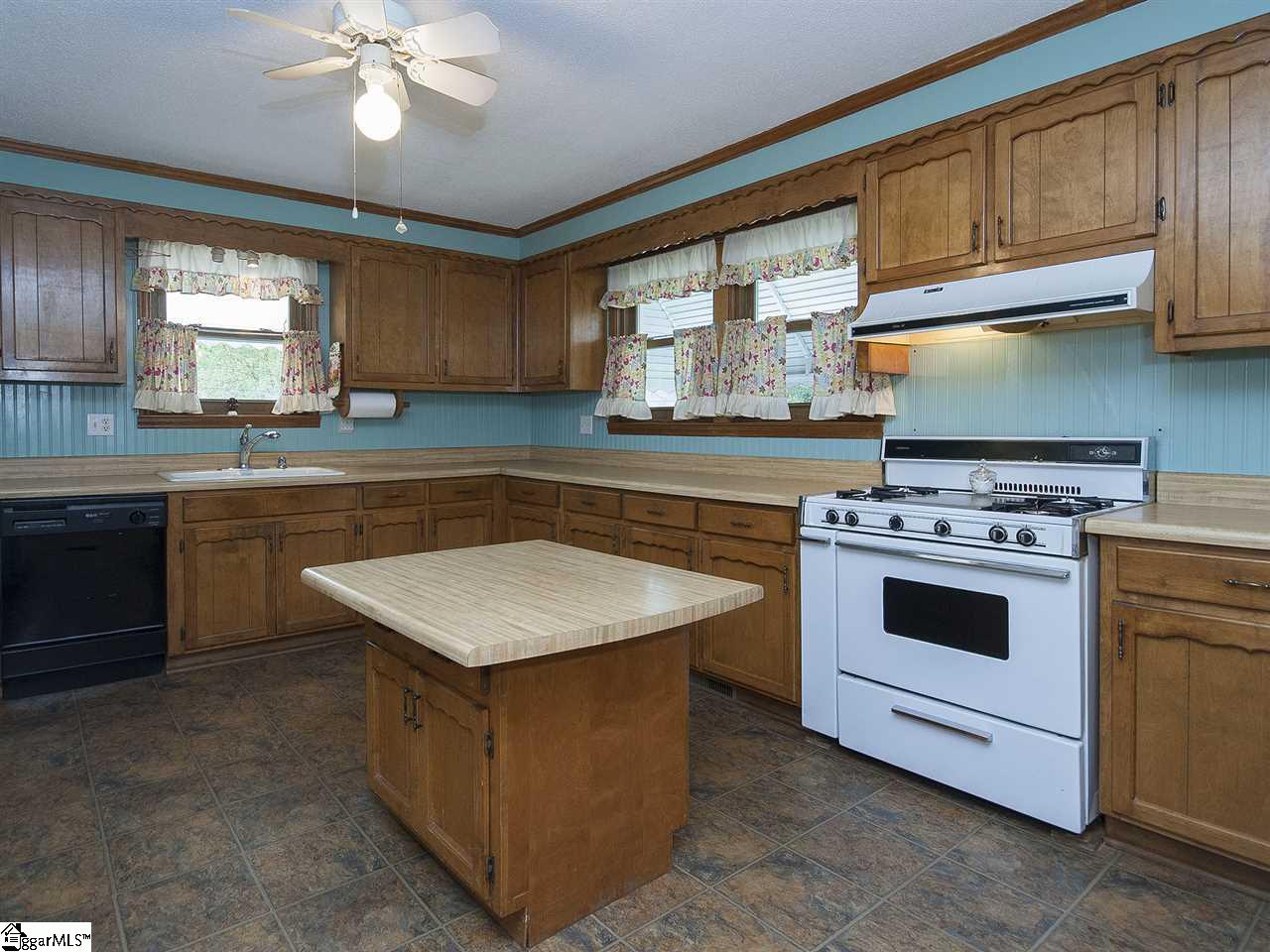 5 Haynes Street Greer, SC 29650 - Photo 16 of 34 Gallery Image 16