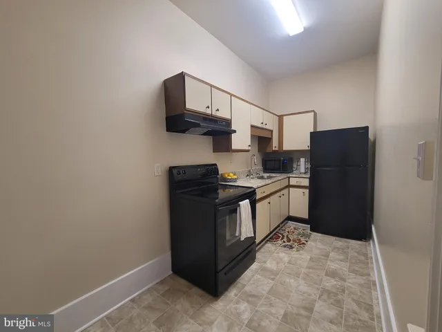 $1,400 | 447 North Loudoun Street, Winchester, VA 22601