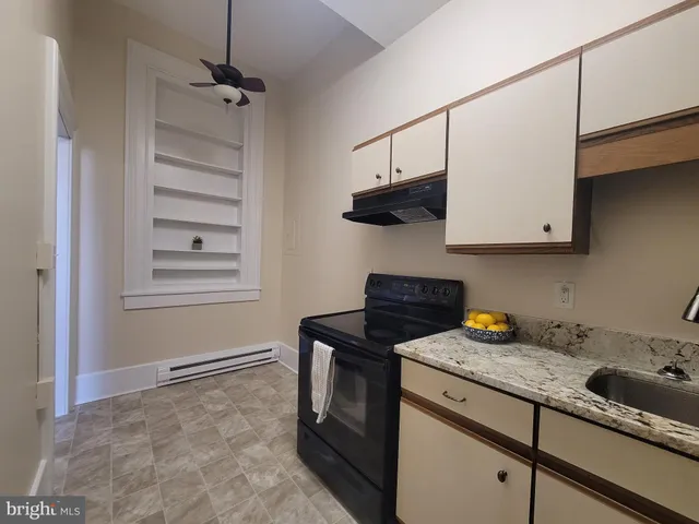 $1,400 | 447 North Loudoun Street, Winchester, VA 22601