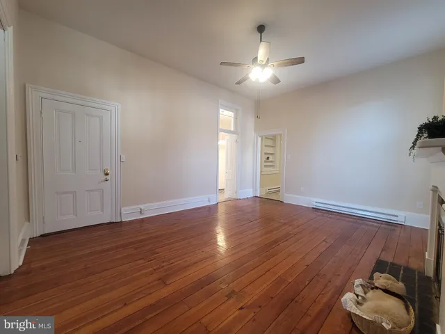 $1,400 | 447 North Loudoun Street, Winchester, VA 22601