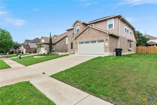 $2,400 | 5621 Bedrock Drive, Killeen, TX 76542