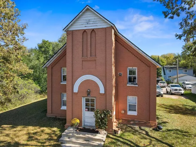 $389,900 | 316 2nd Street North, Delano, MN 55328