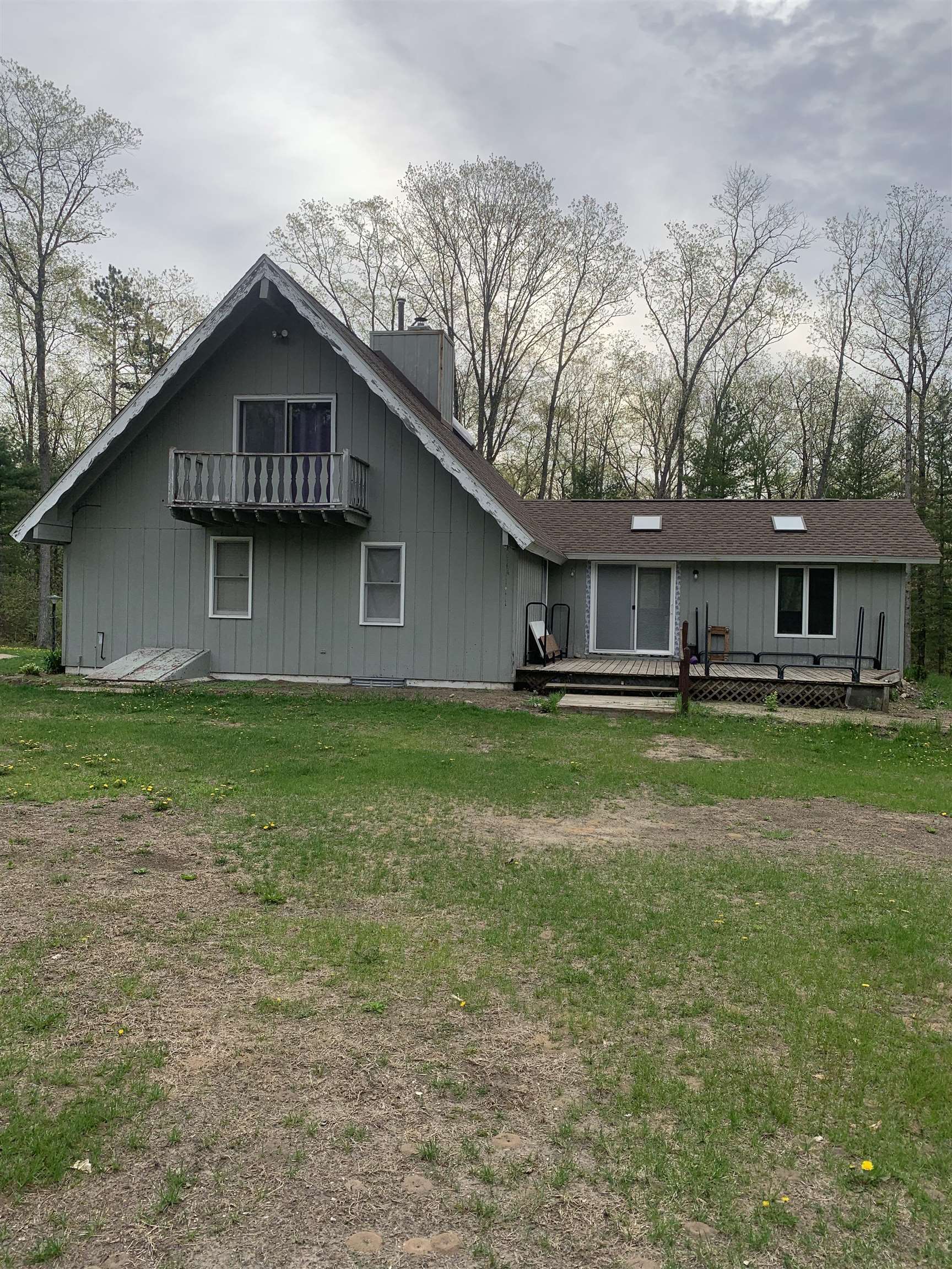 8167 North Loxley Road Roscommon, MI 48653 - Photo 5 of 32 1910958-4.JPG