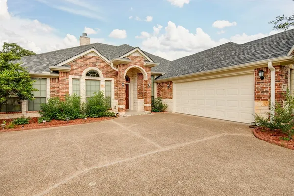 $2,650 | 2481 Newark Circle, College Station, TX 77845