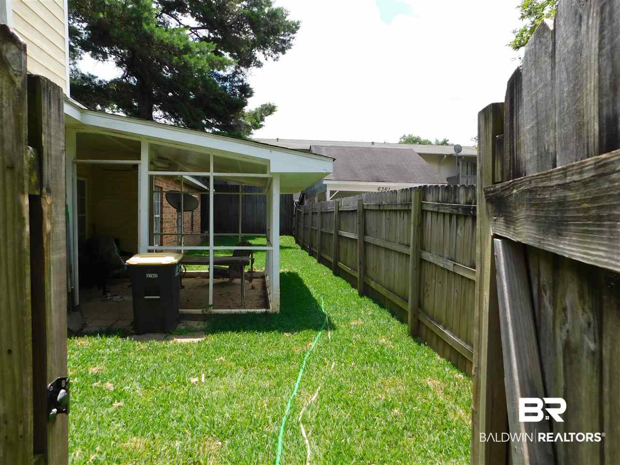 6359 Burnham Wood Place Mobile, AL 36608 - Photo 27 of 32 Screened Porch